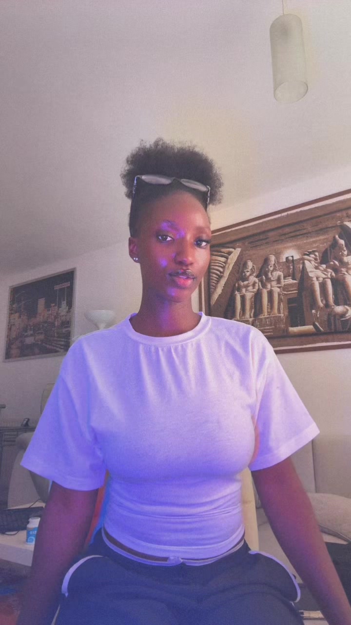 @Phatima🦋❤️🥰