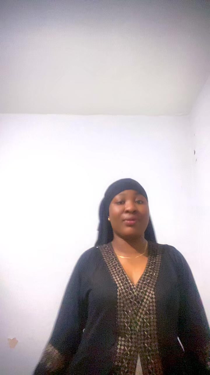 @Alakebaby💞💞👄