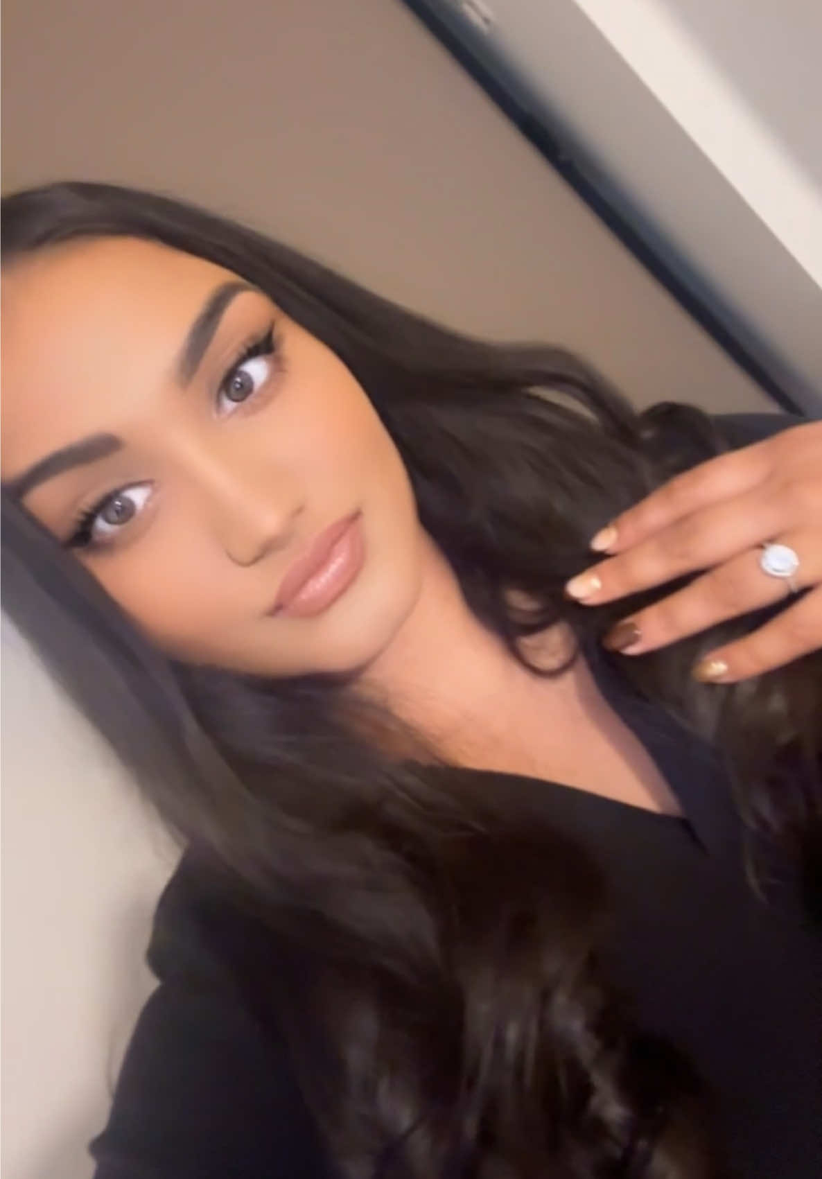 @𝐼𝓂𝒶𝒶𝓃𝒾 𝒦𝒶𝓊𝓇 🎀