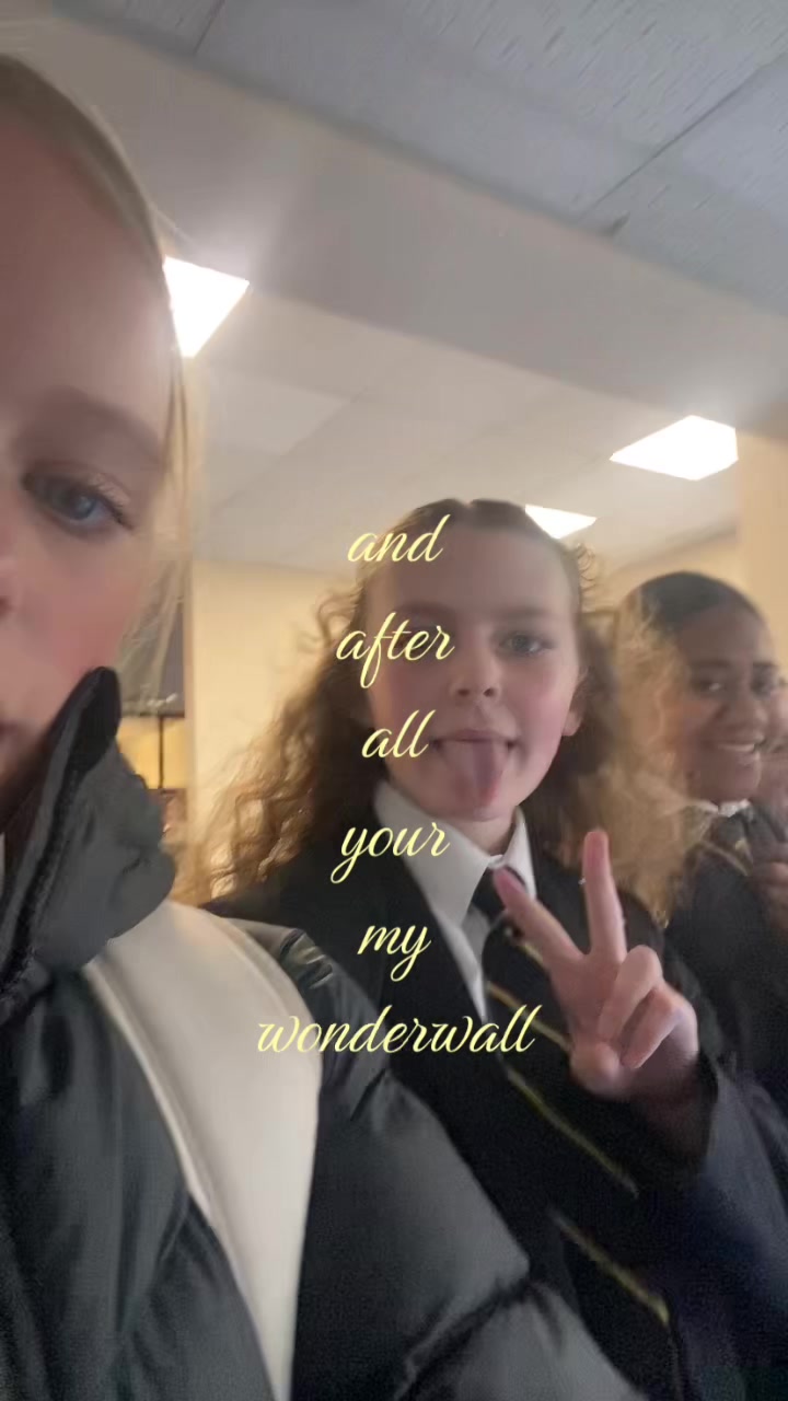 @𝐆𝐫𝐚𝐜𝐞 💐