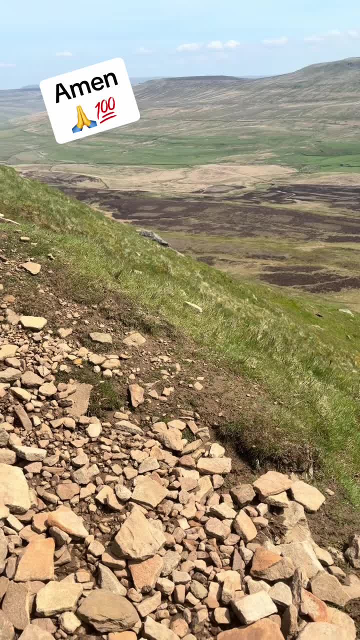 @A_girl_in_the_hills