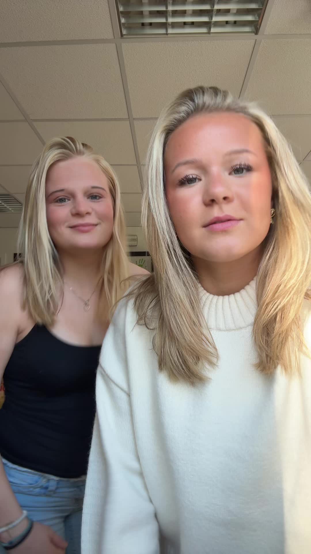 @maxineahlsennn