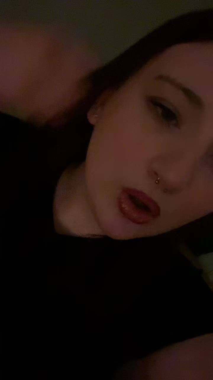 @ieat_glitterglue69