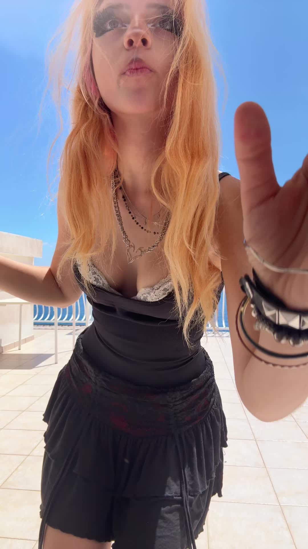 @𝔧𝔲𝔩𝔦🌀