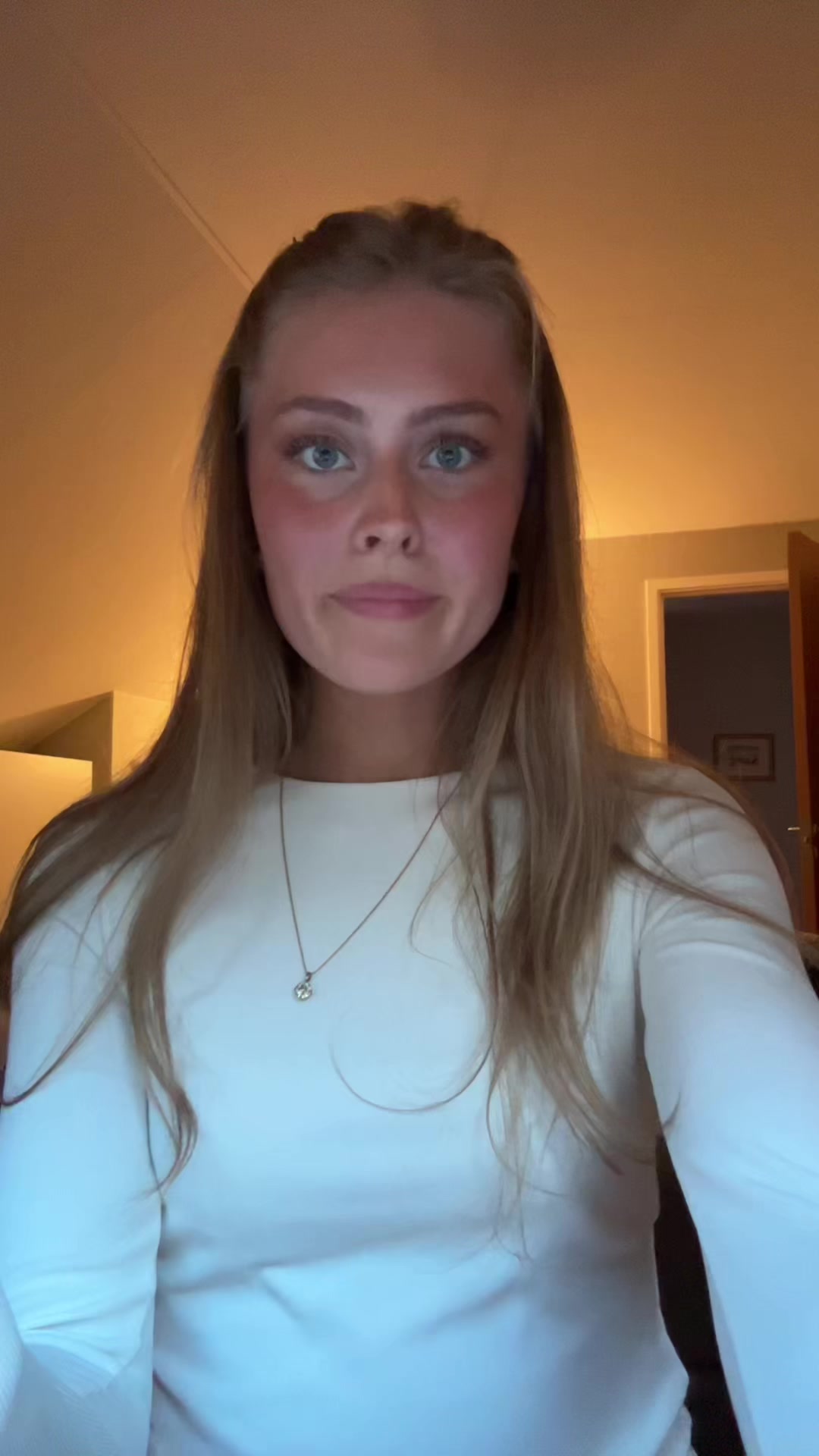 @ELLAAA