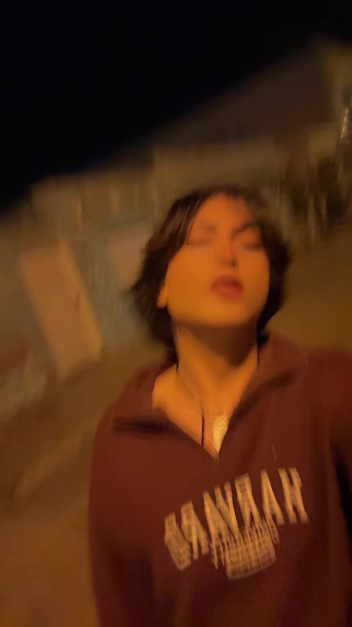 @Leiis