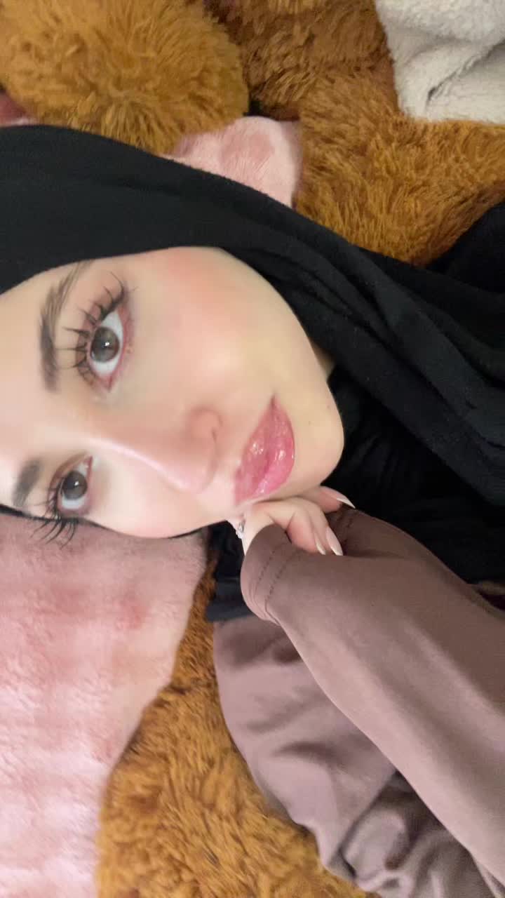 @لين