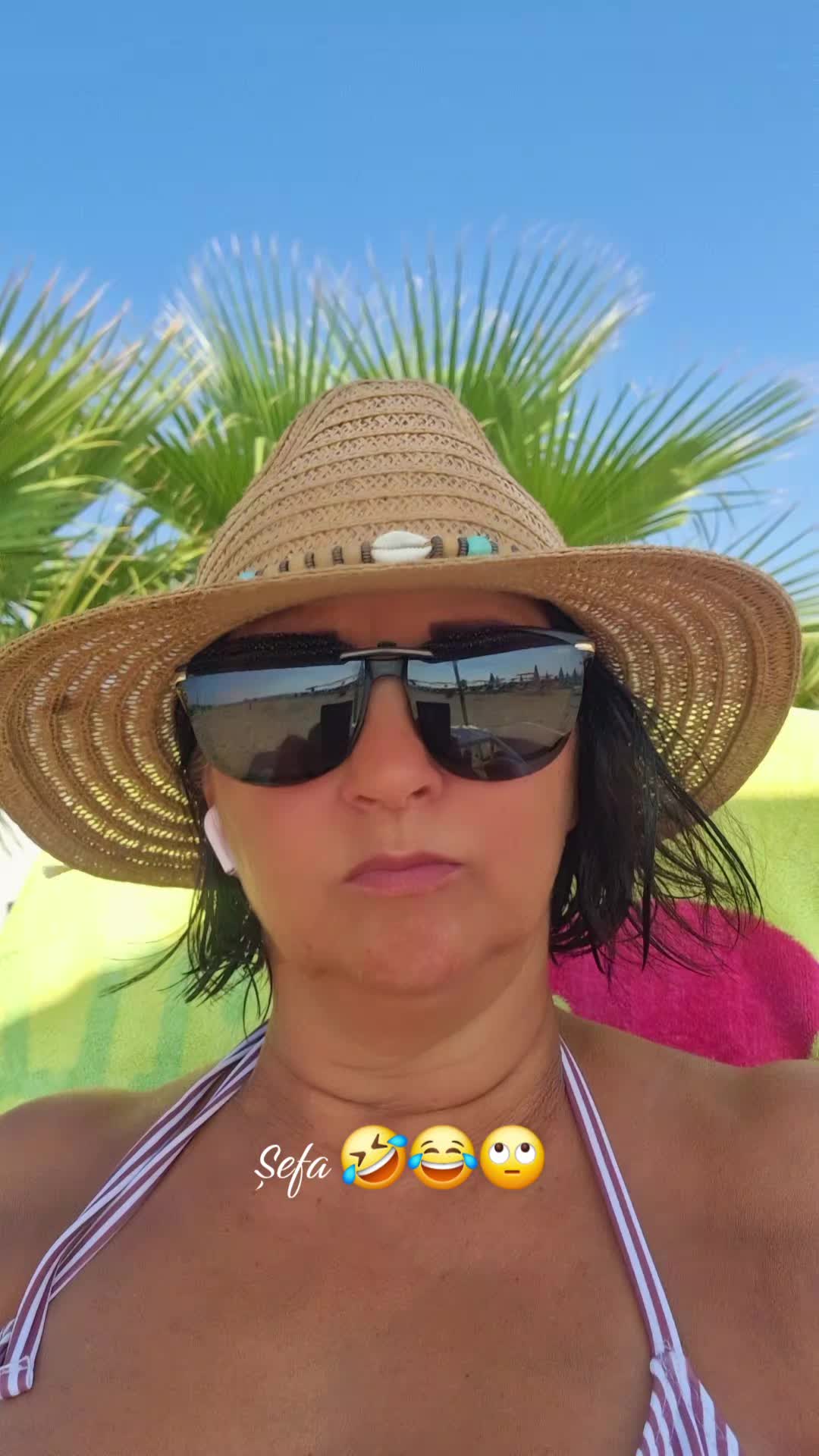 @Iris🇨🇾🇨🇾