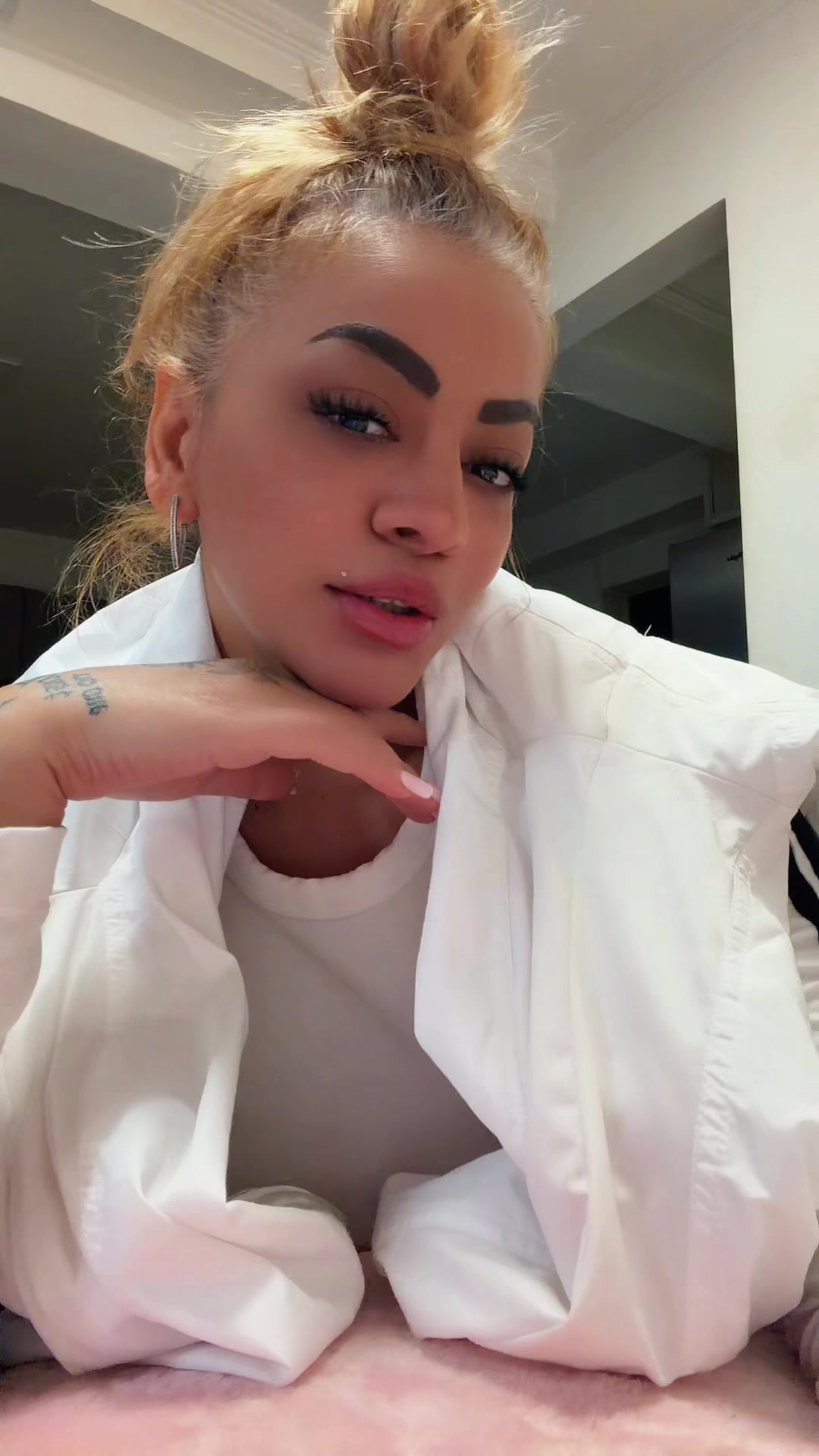 @Mon_Chery