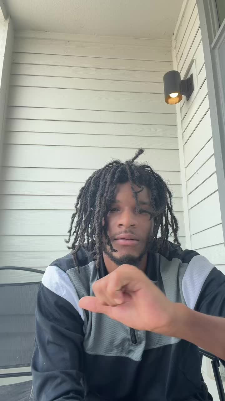 @teestillindatrench