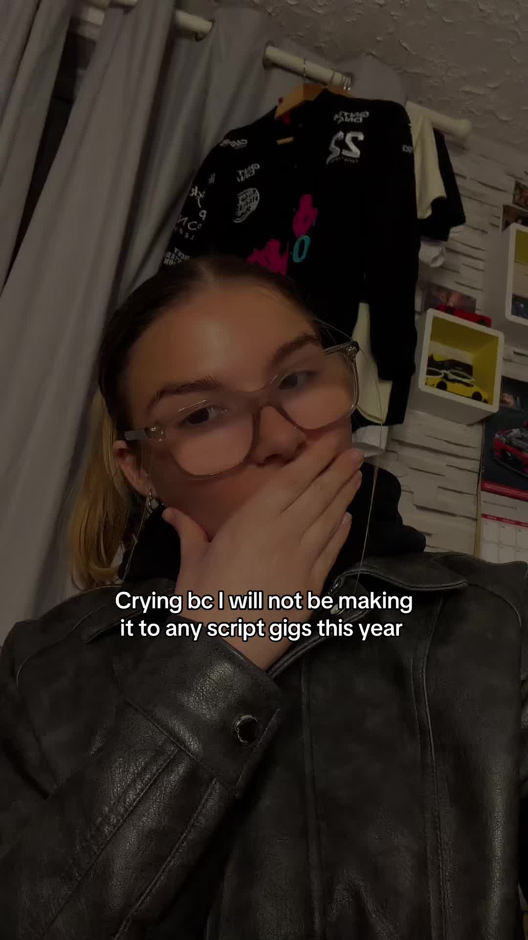 @tee