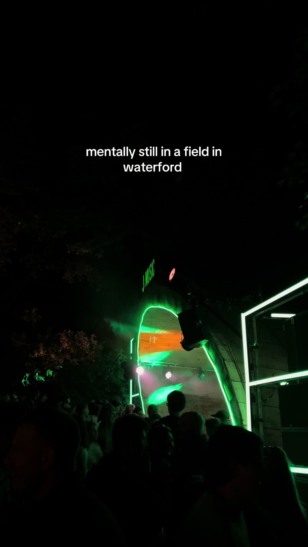 @tara🪩