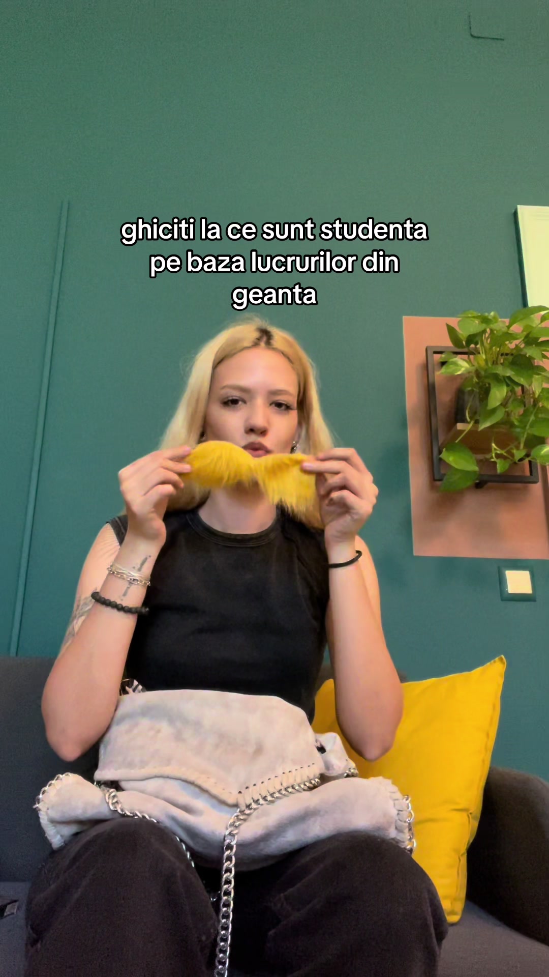 @Lara