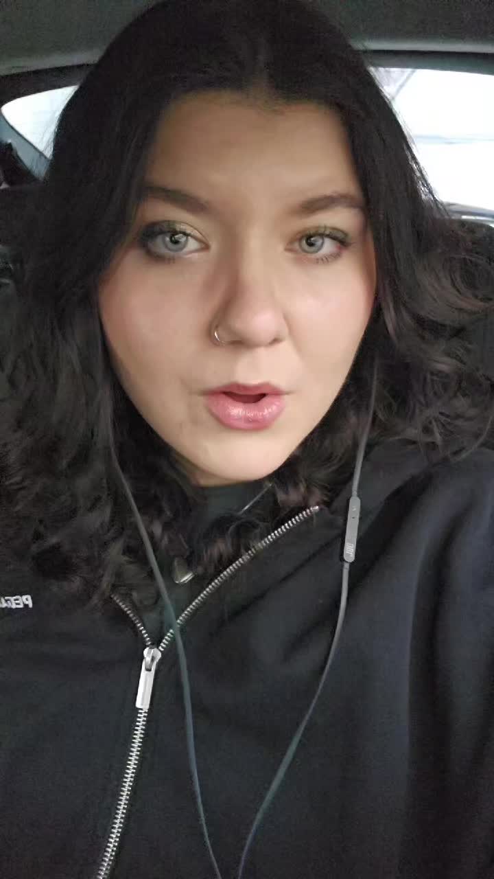 @Vanessa💚