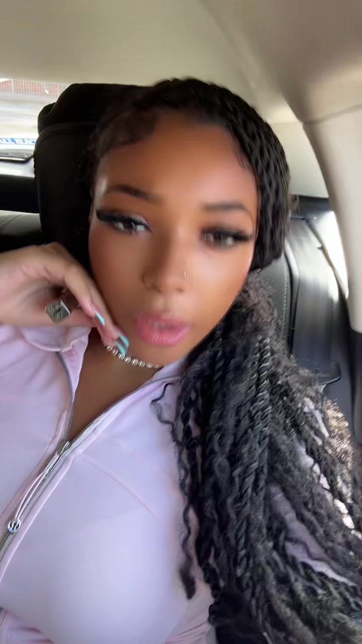 @raerae