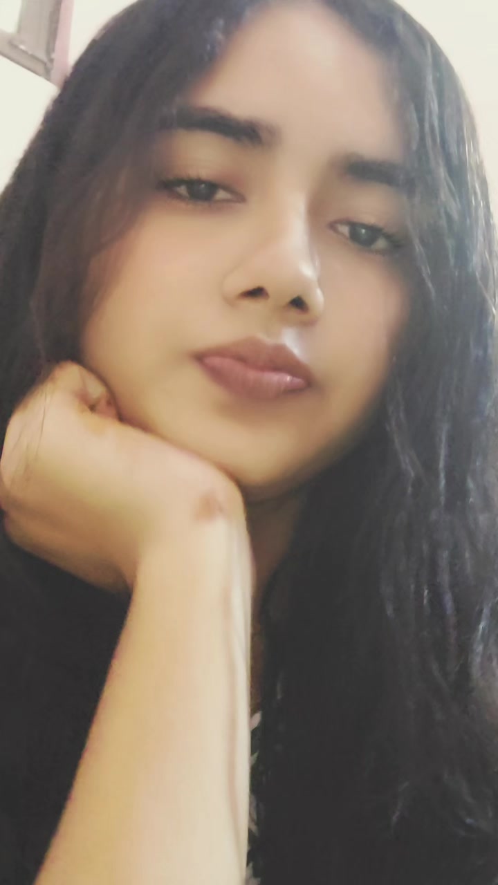 @Preeti🫶