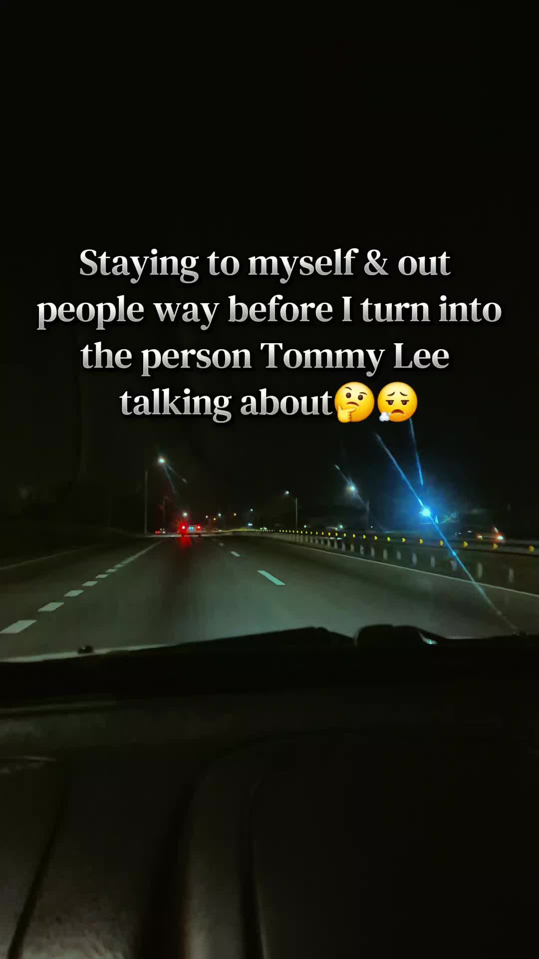 @Mªđ_Mªŋ 👑