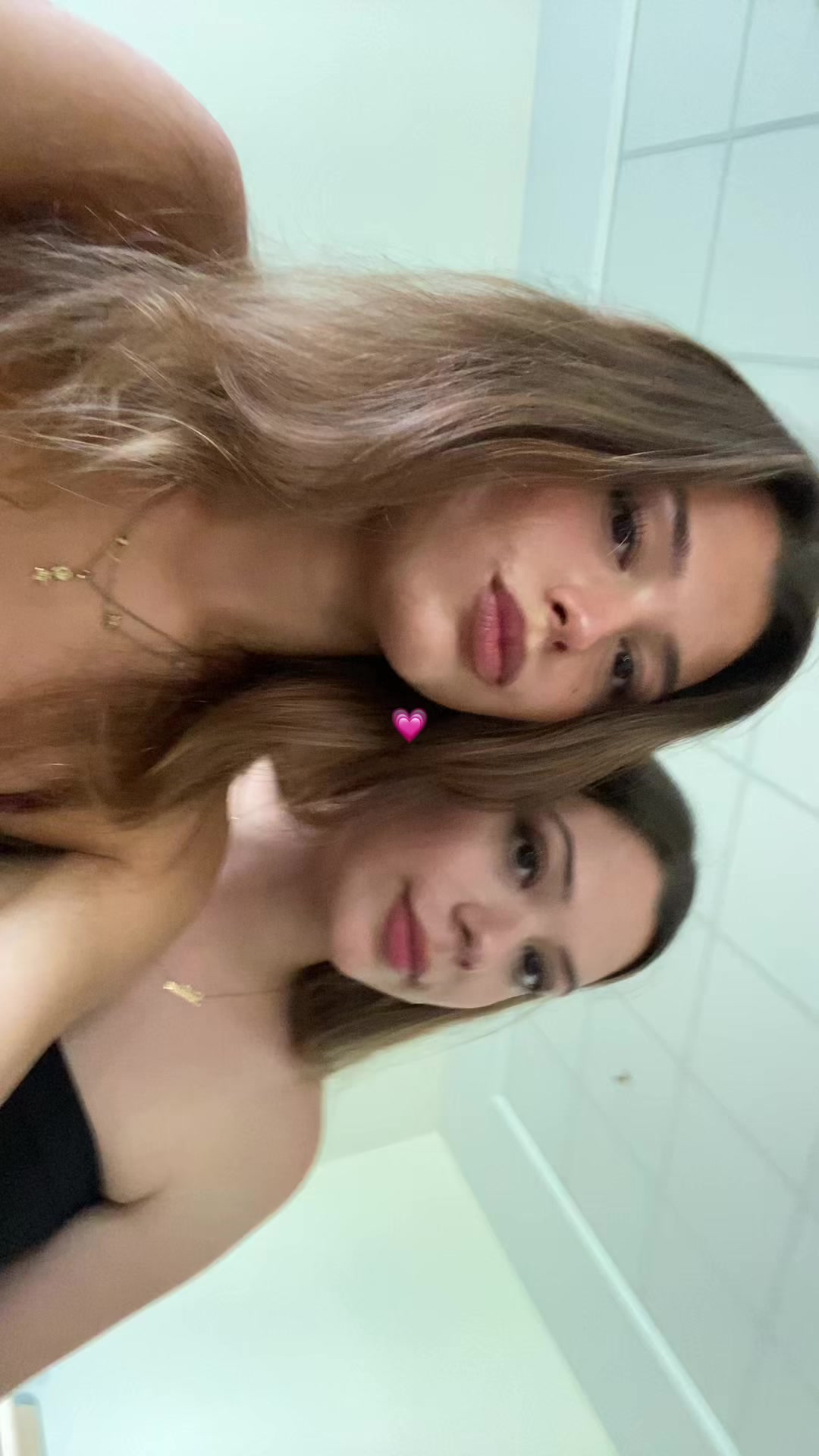 @Sel🪩
