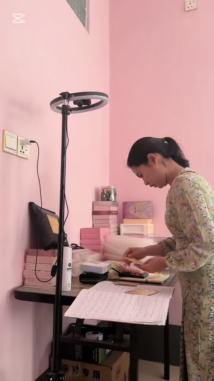 @Shwesin Toe