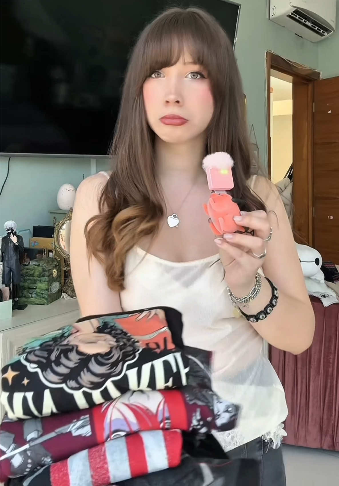 @𝐻𝑜𝑛𝑒𝑦