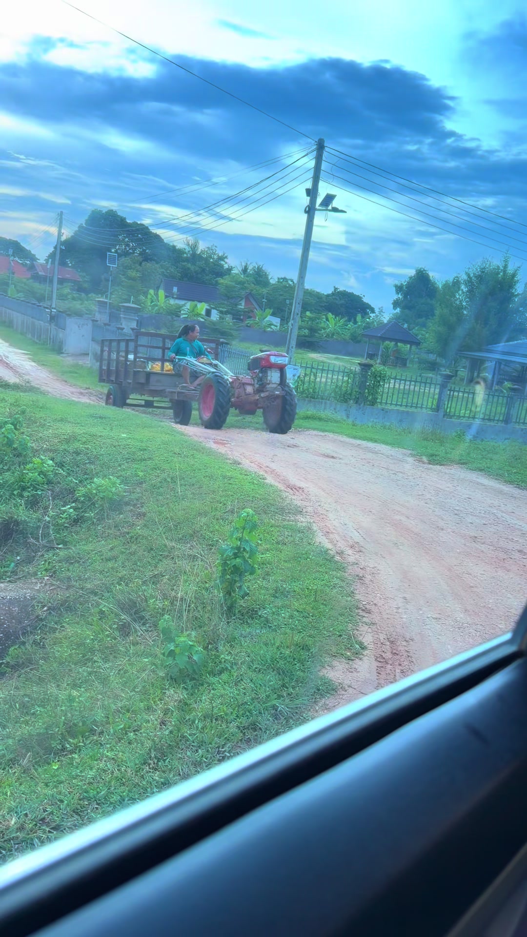 @B&K mobile(ຊ່ອງແທ້1.8M)