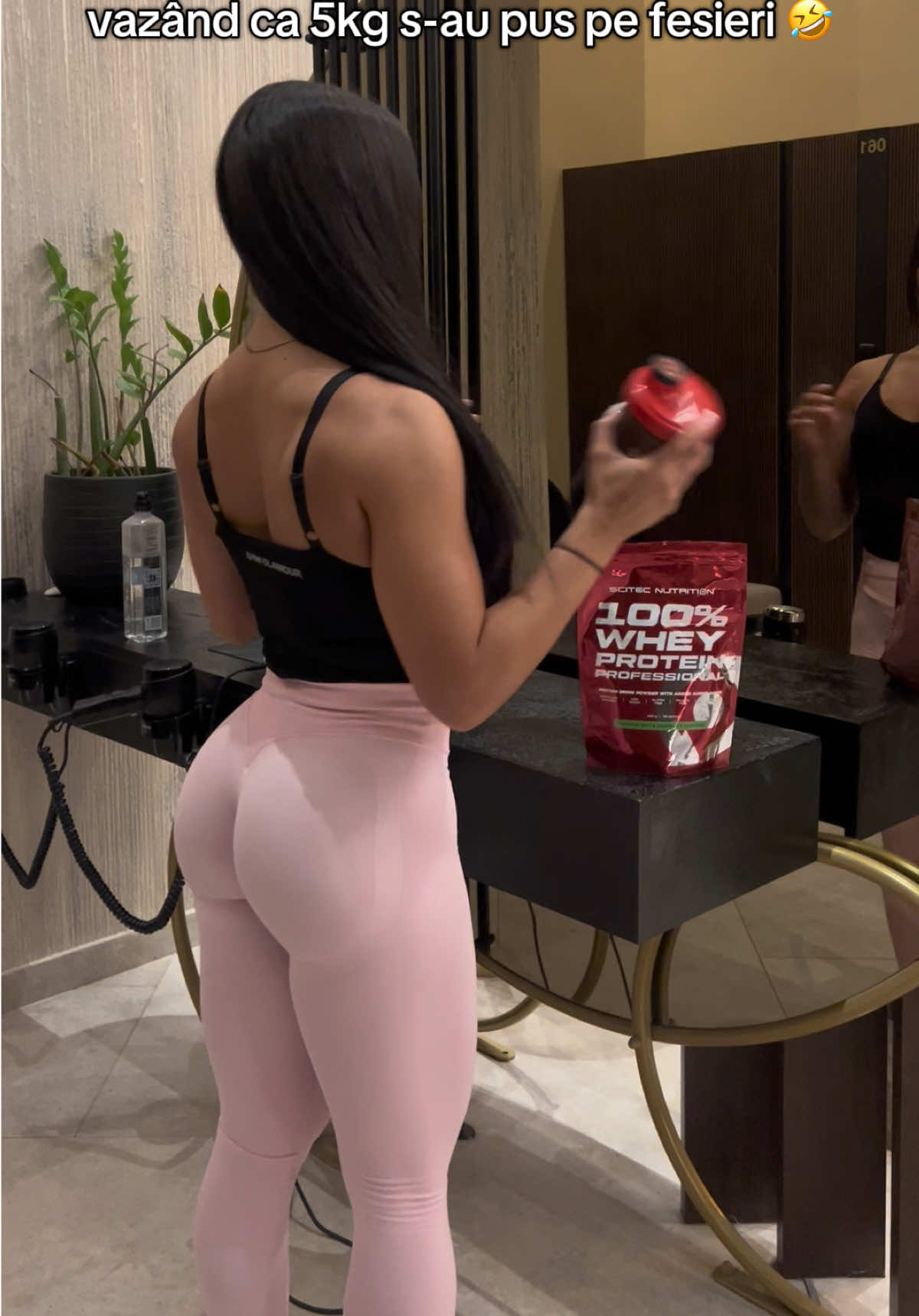 @Maria Nedelcu