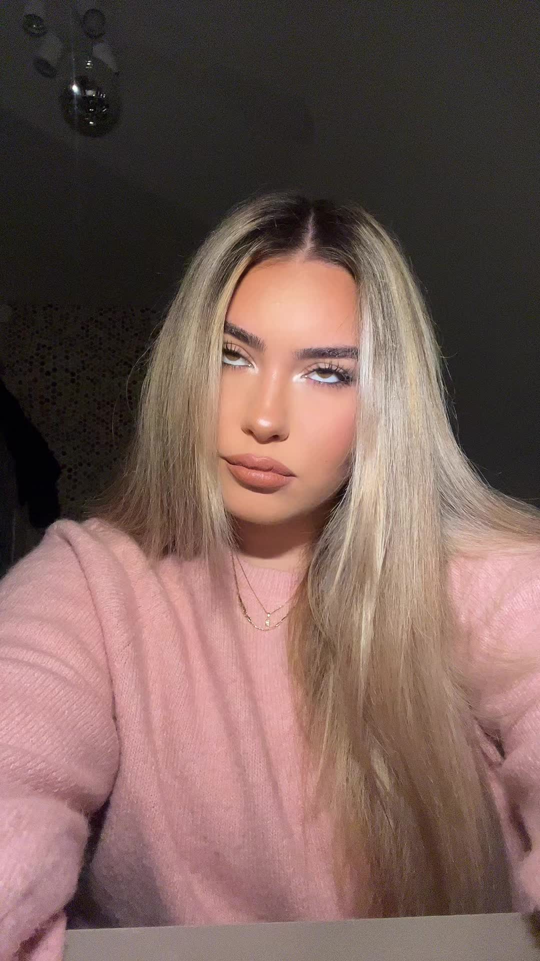 @Mia Nechutová
