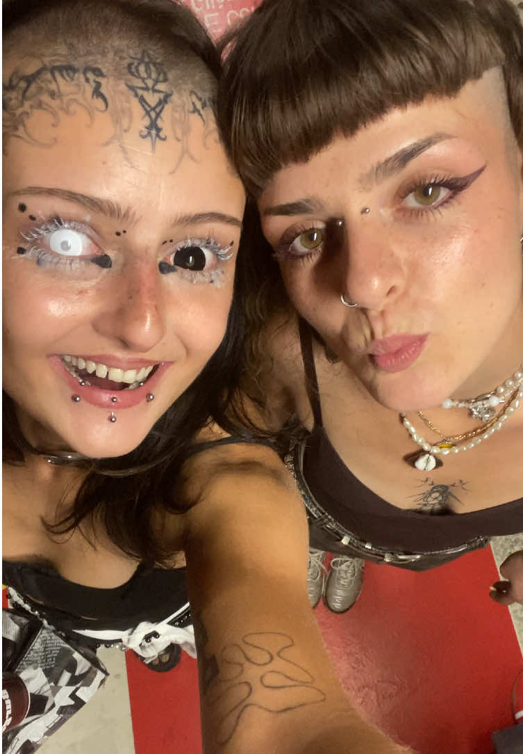 @TrakyPoupy