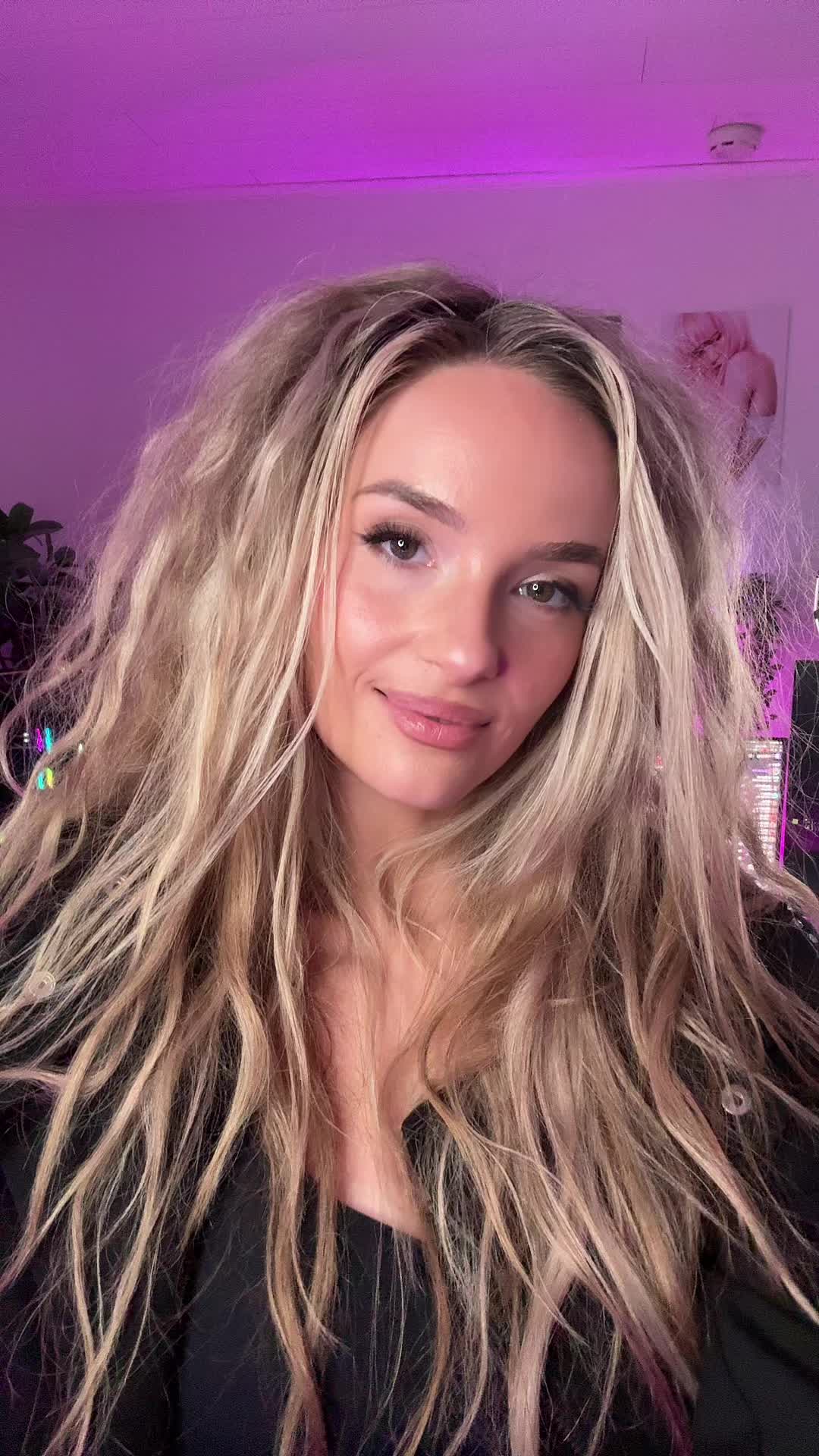 @RosieRiver