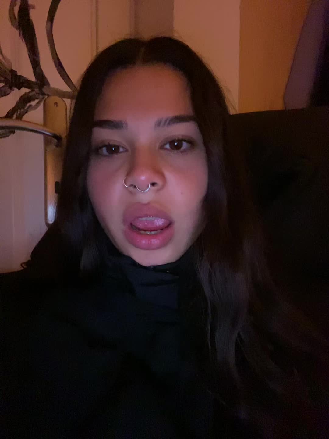 @la