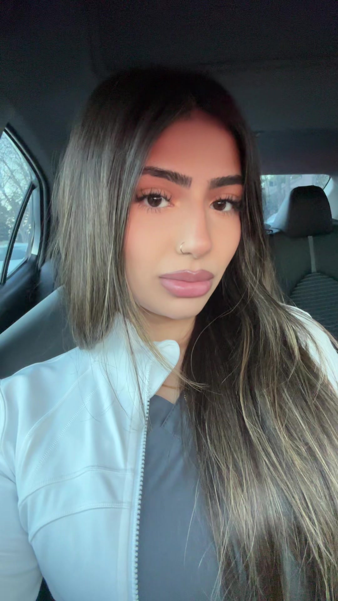 @𝒮abrina