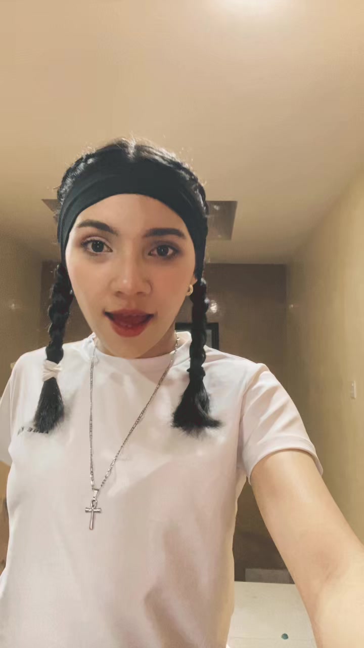 @Valeria valencia