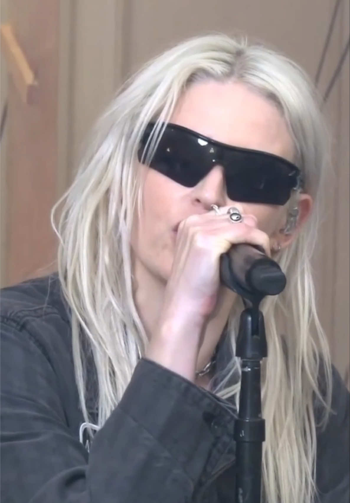 @LPLive