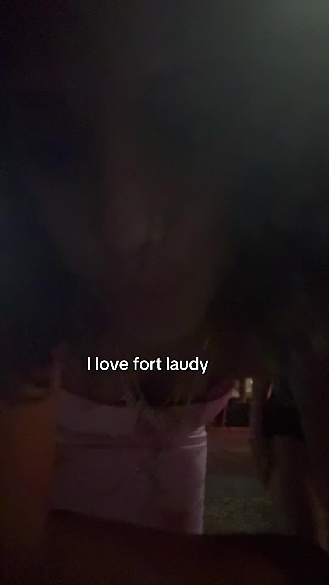 @Nichole_11_