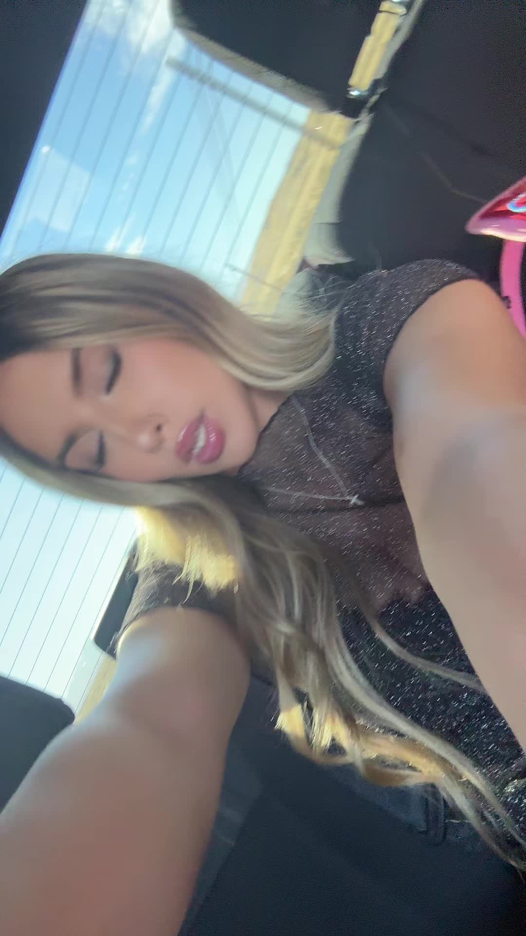 @Bella Saya