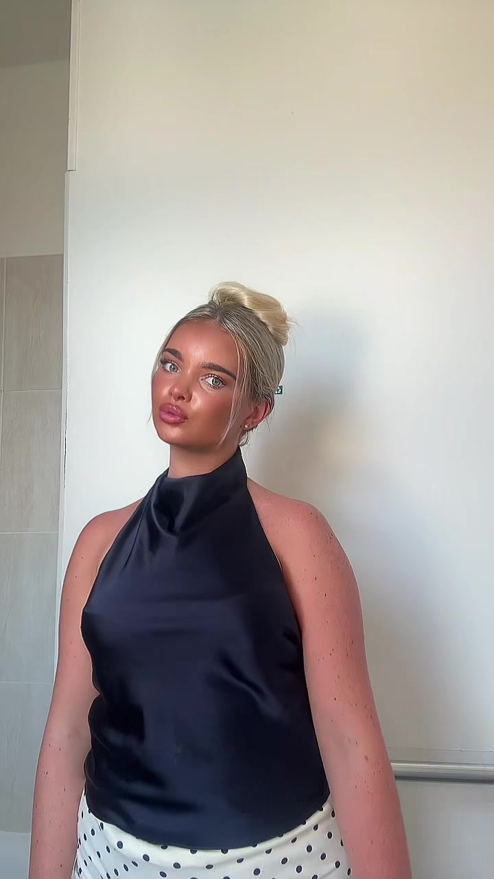 @Jessica-Lily x