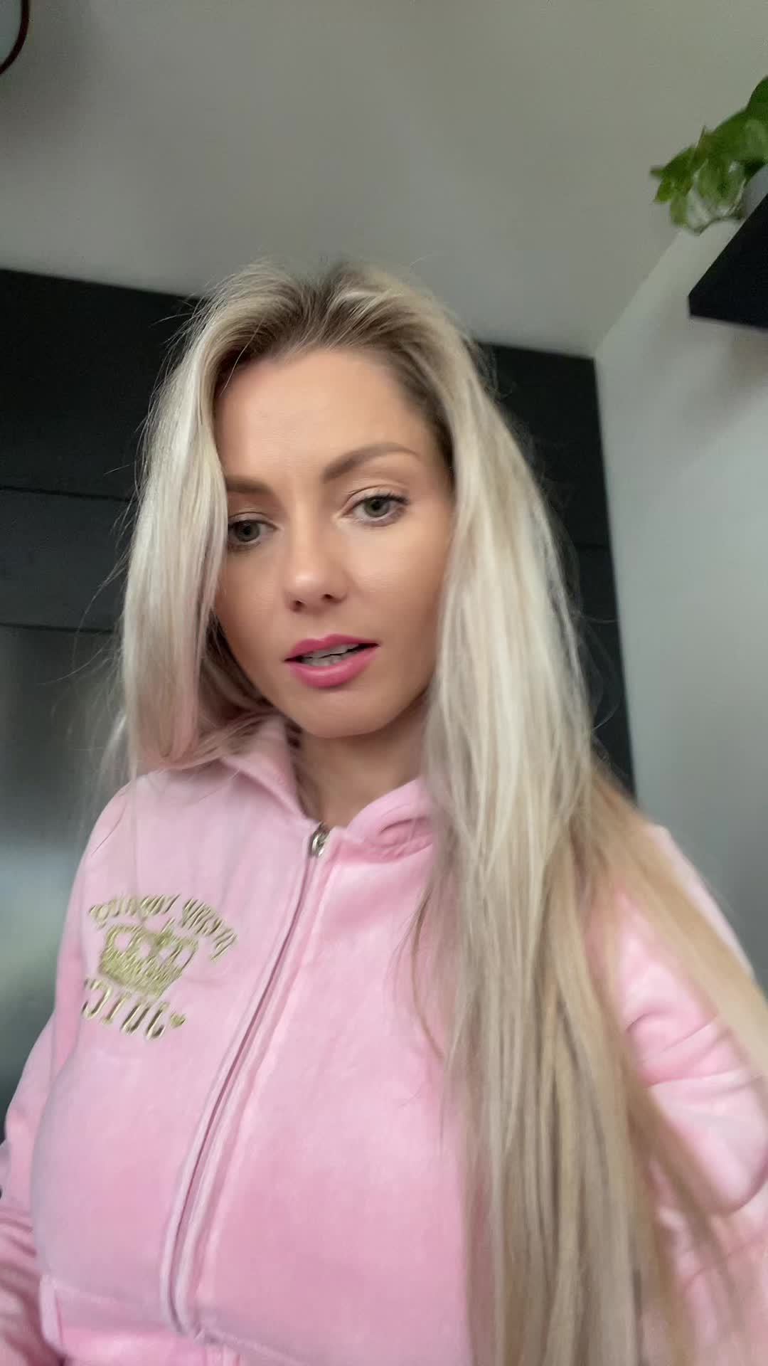 @Anneli.official