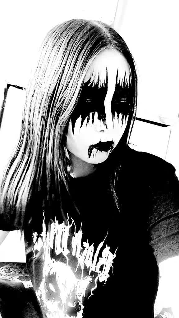 @Me(and)Nastya_are_like~666)(†♡
