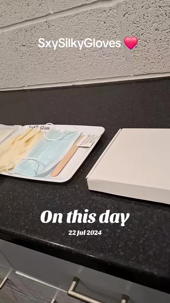 @sxysilkygloves