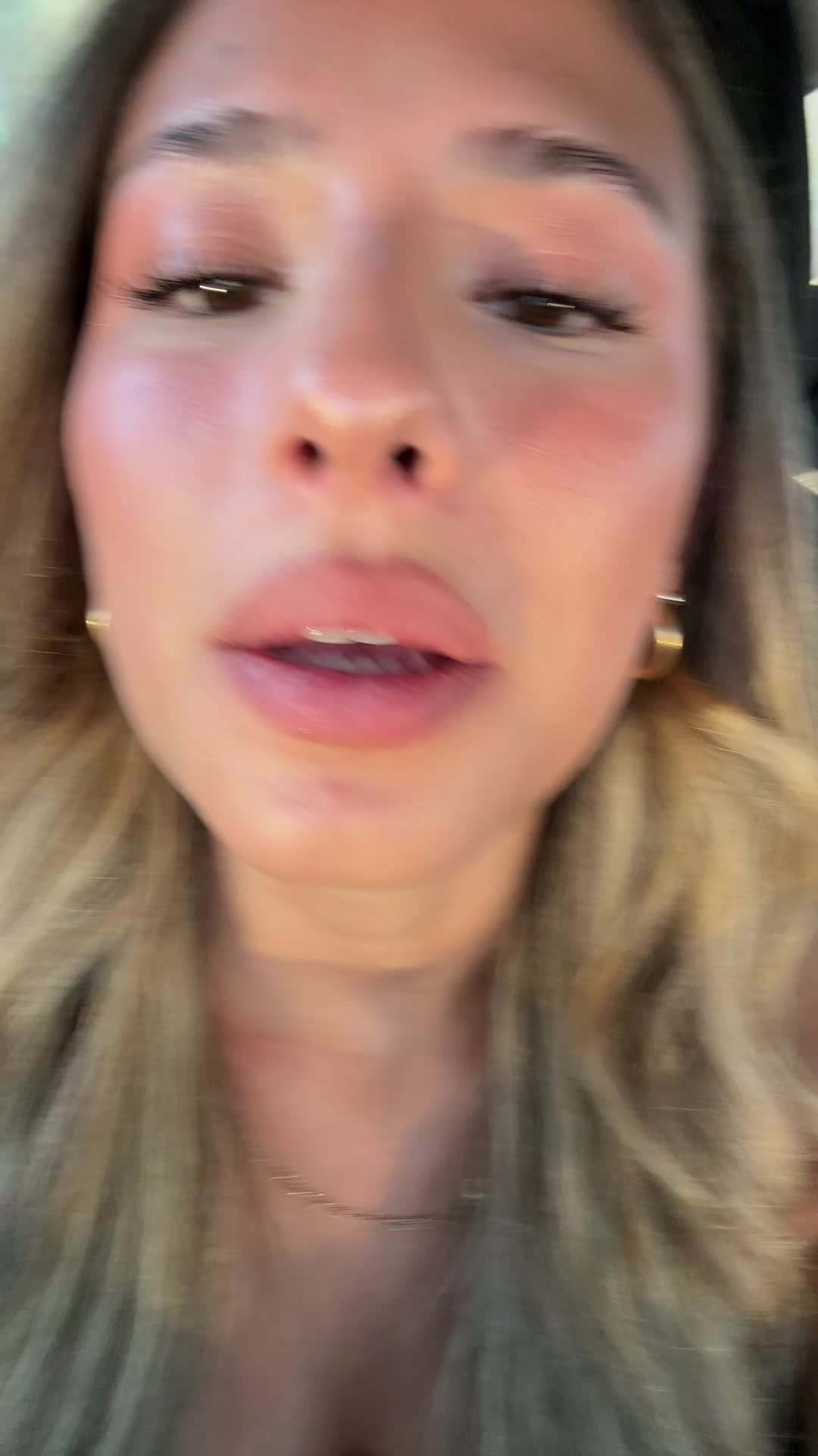 @merysanchzzz