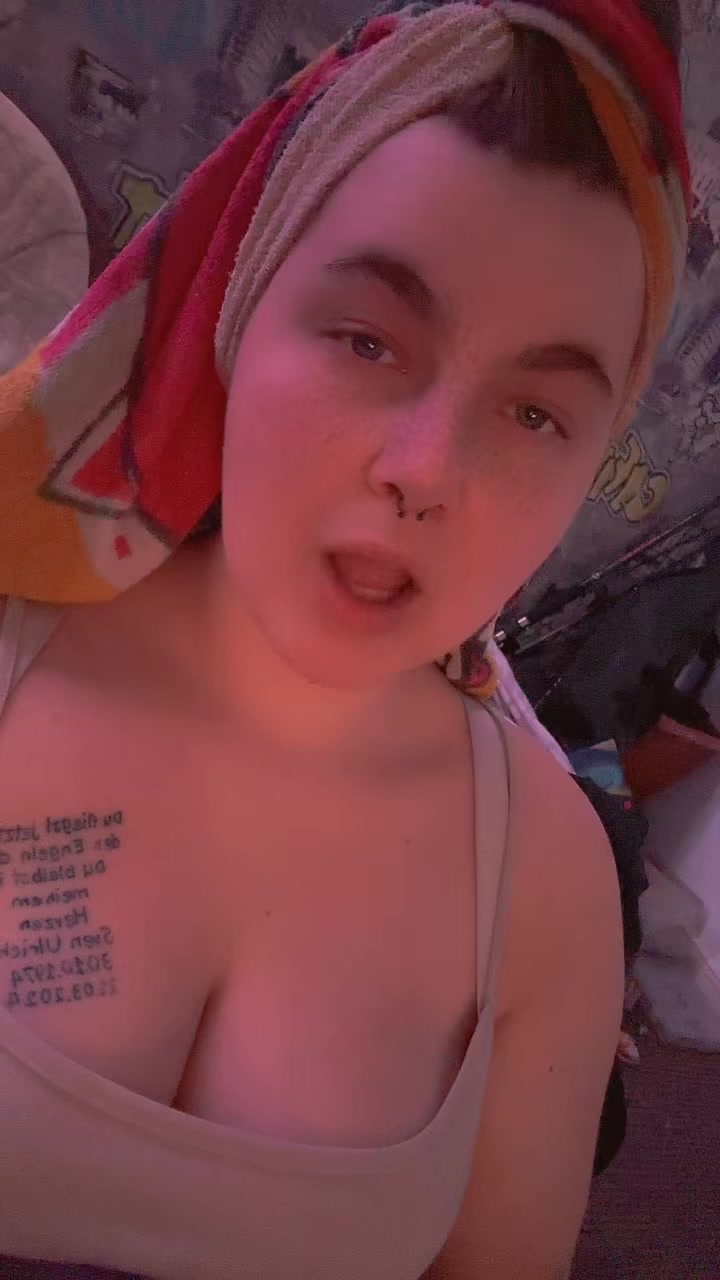 @Lydia🇩🇪🦅