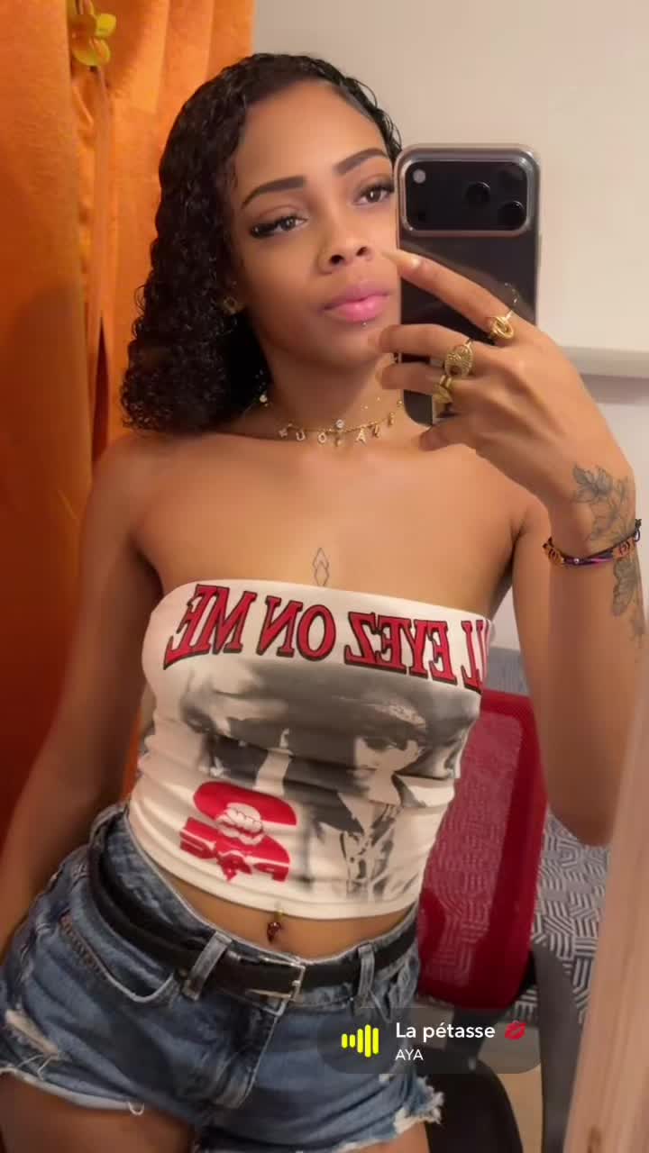 @𝚃𝚊 𝚌𝚑𝚊𝚋𝚒𝚗𝚎𝚞𝚞𝚑 . 🍒