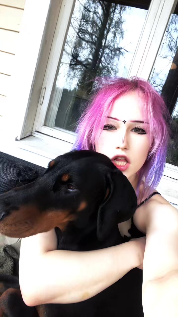 @nuokkuneiti420