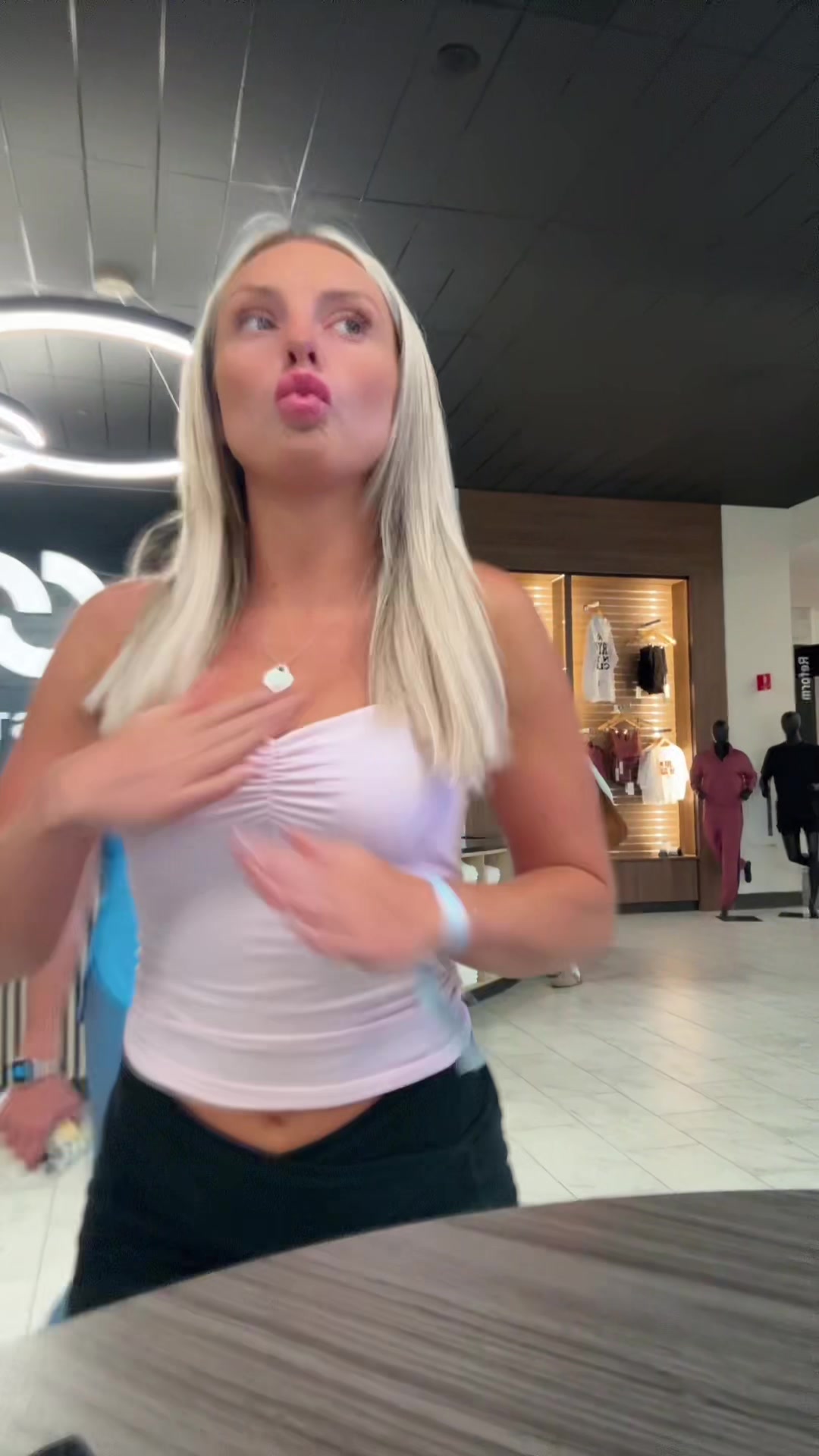 @Lydiot