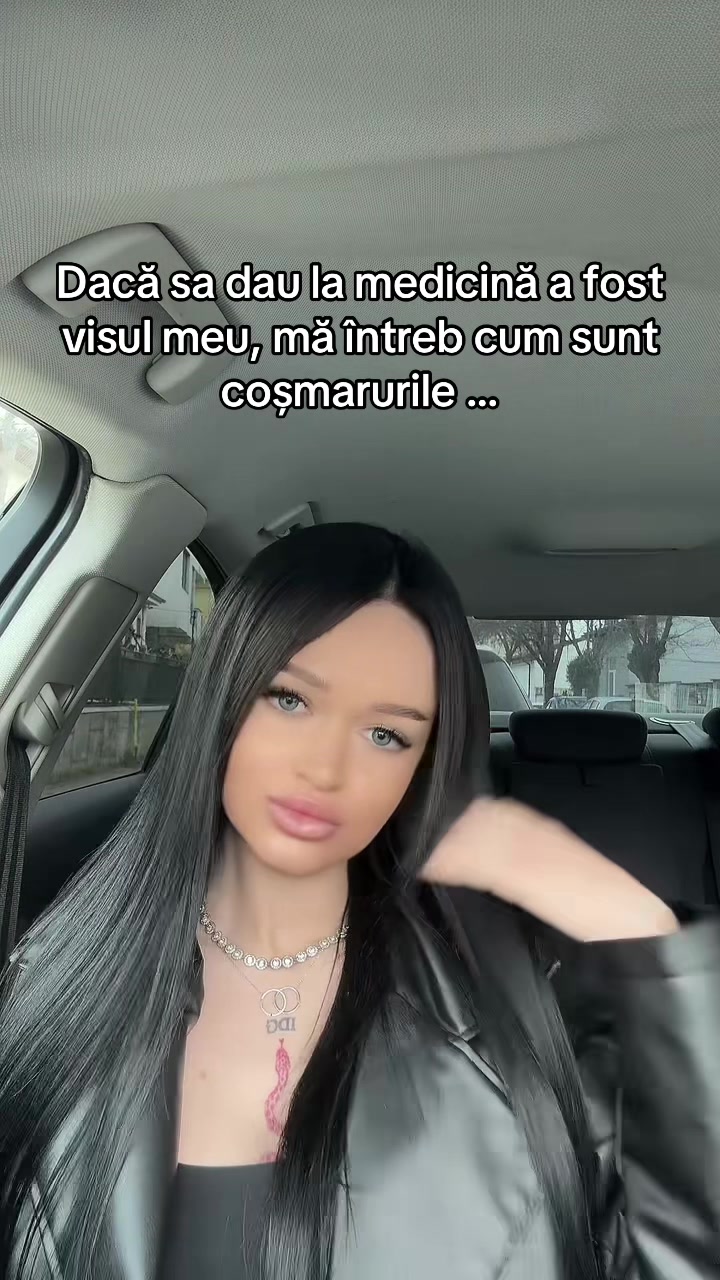 @Adelina 🤍