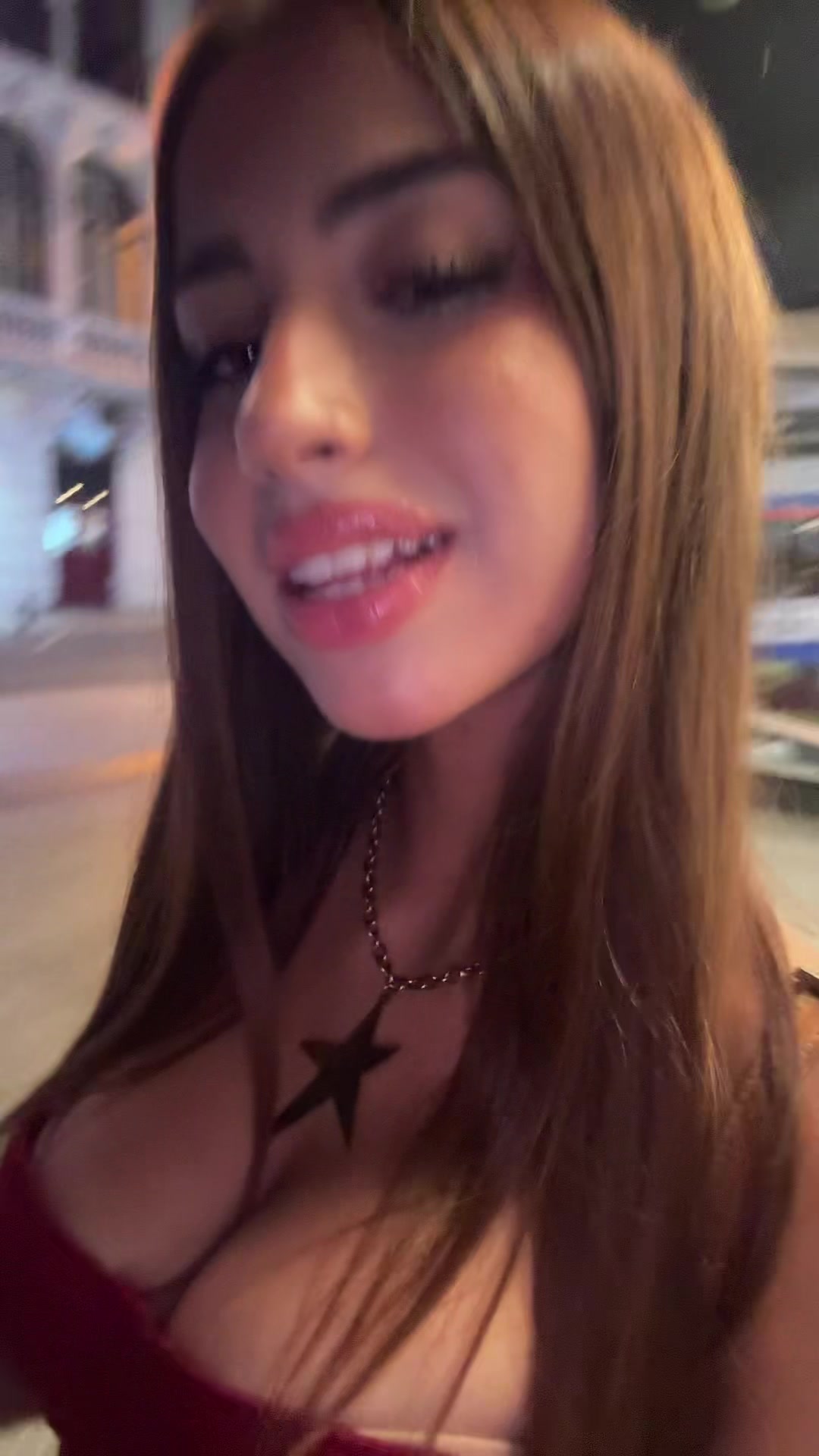 @Maybealexandraa