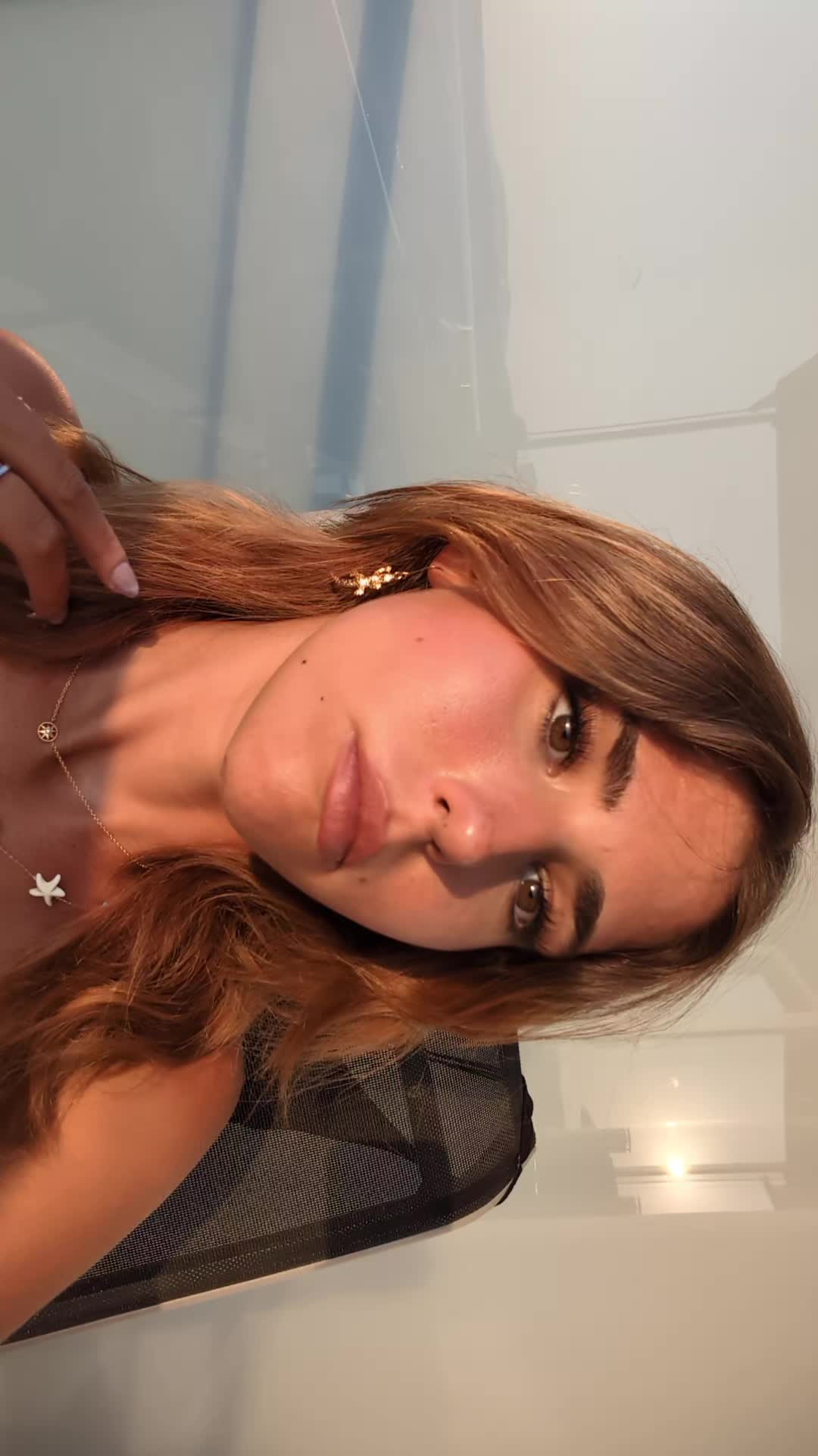 @livelaughlana