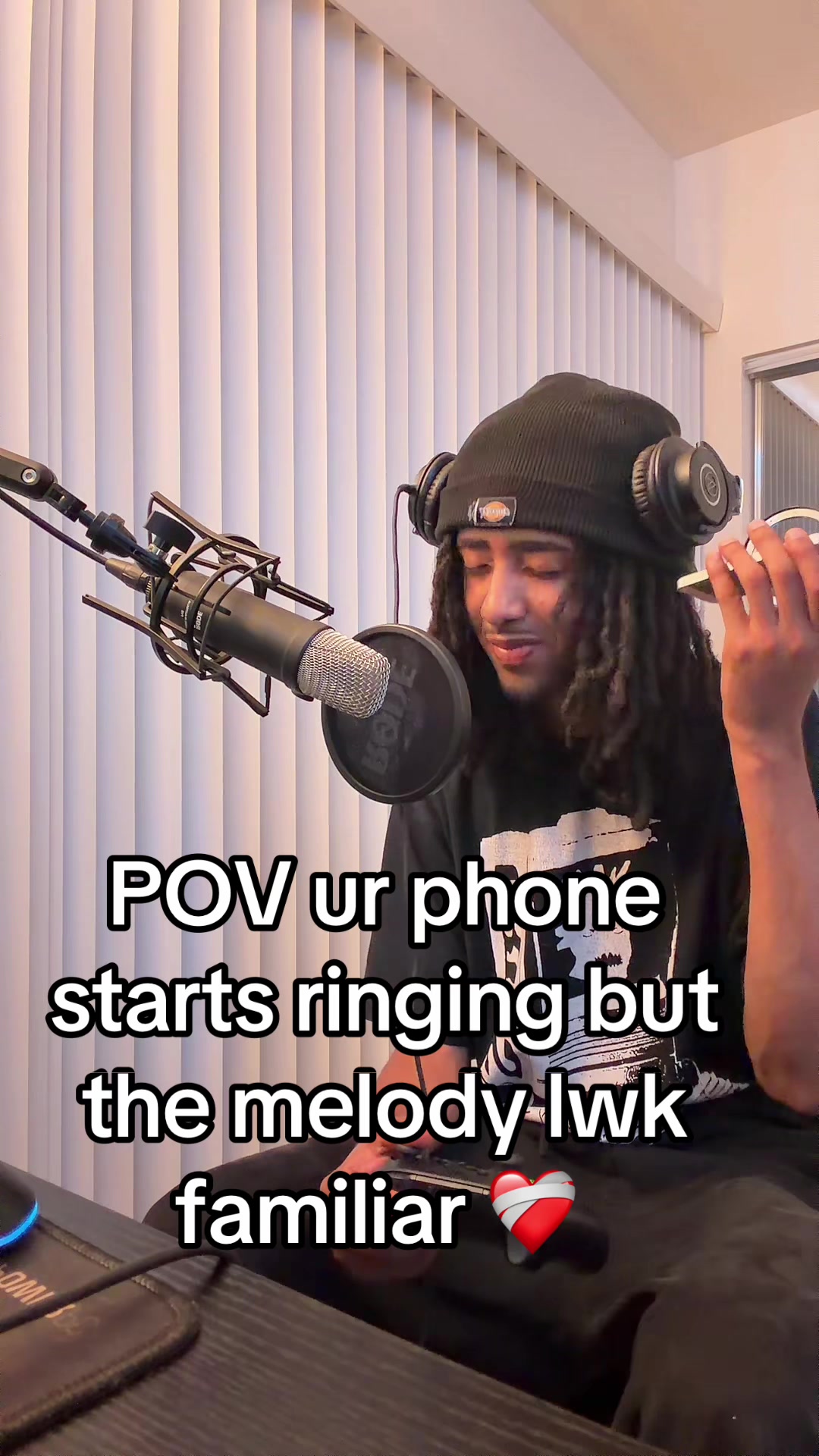 @Ł
