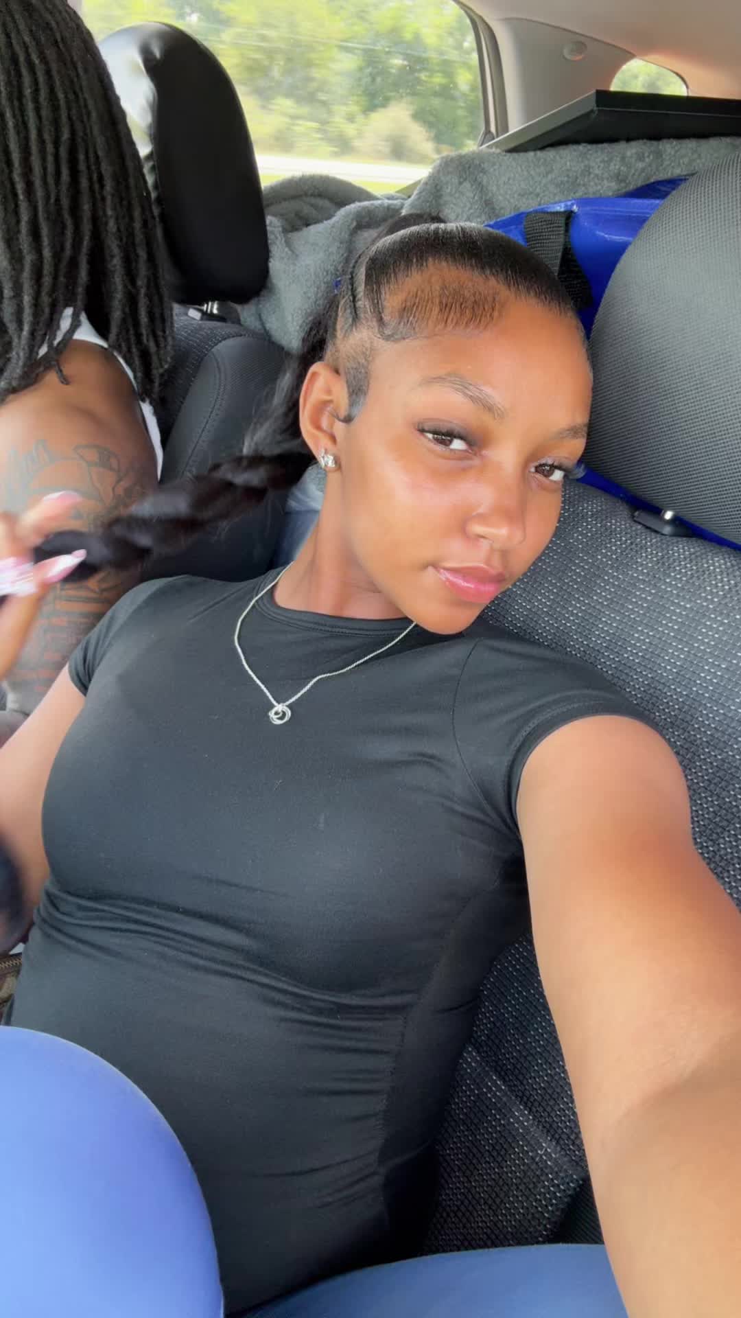 @moouncut