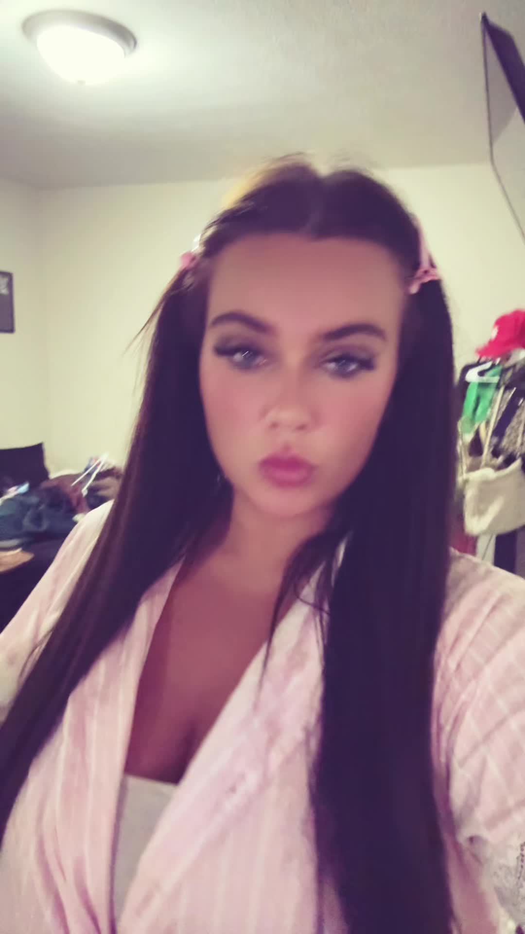 @Kyely